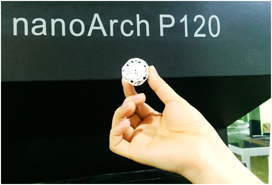 摩方首台微纳米3D打印系统P120出货阿联酋马斯达尔理工学院